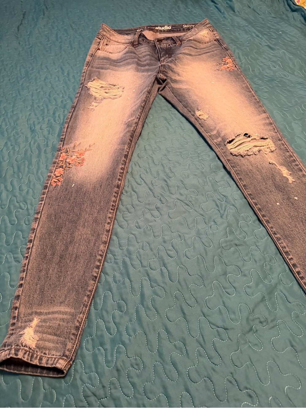 Envision Studio Skinny Distressed Women's Jeans with Embroidered Det